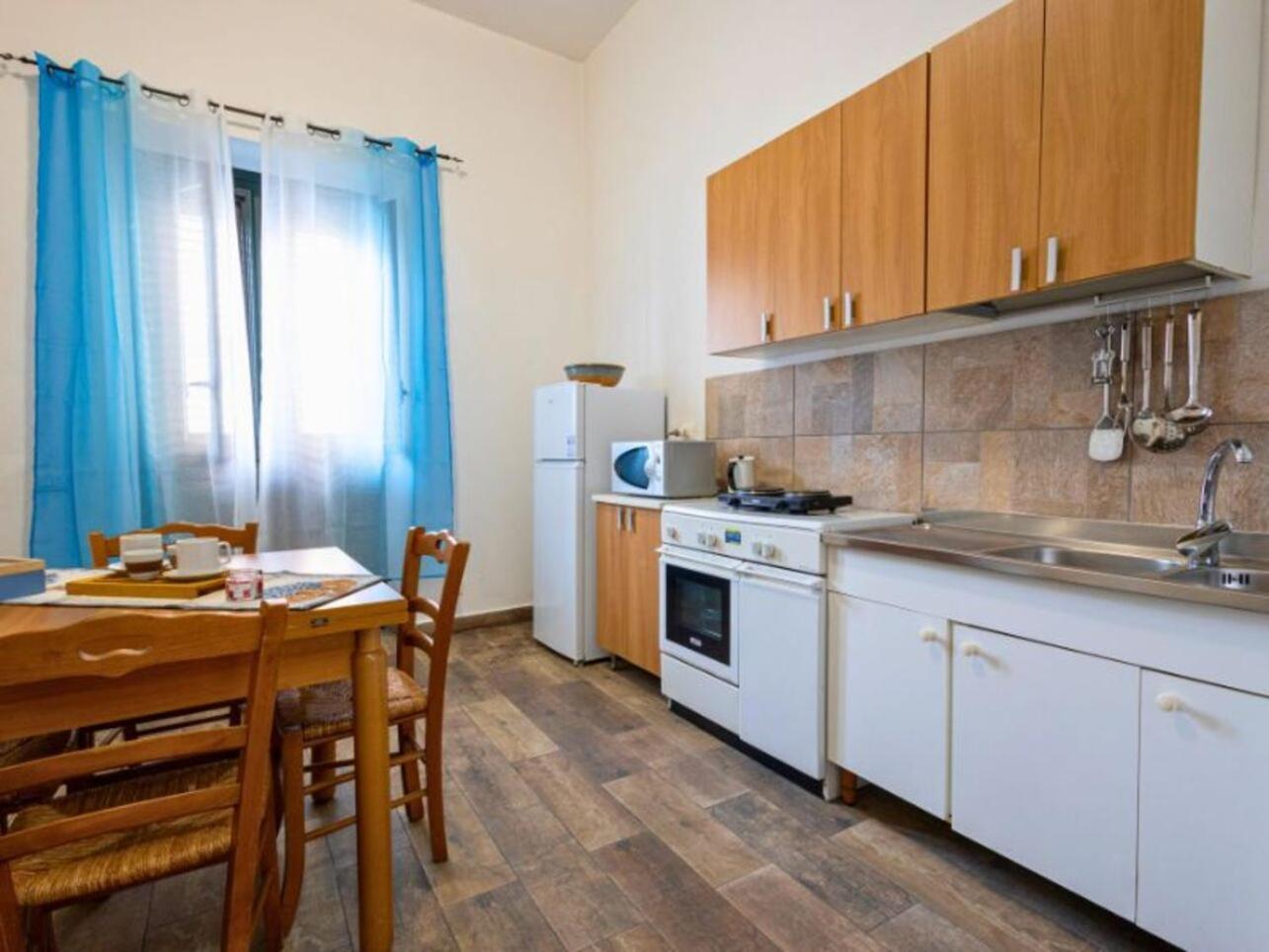 Lovely Apartment In Palermo-Sferracavallo Екстер'єр фото